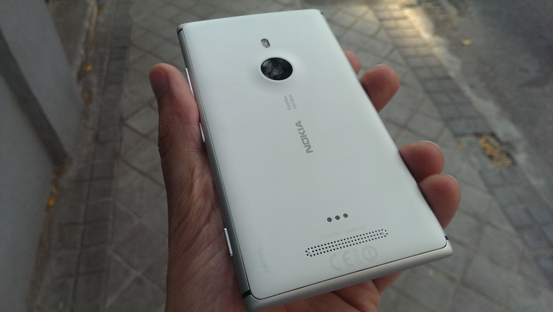 Illustration for article titled Análisis del Nokia Lumia 925: ojalá todos los Windows Phone fueran así